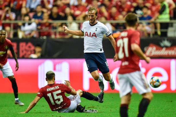 惊动了餐厅 惊动了餐厅