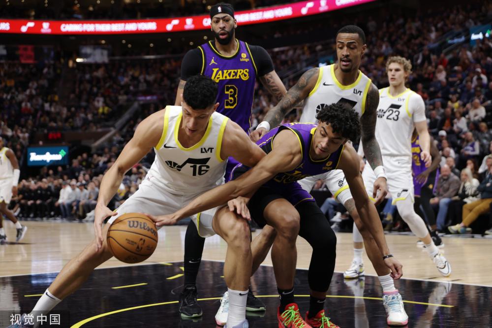 涅斯点燃了 涅斯点燃了