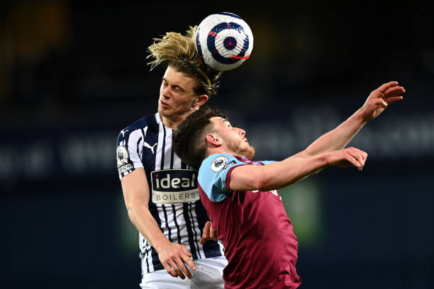 逐渐显露出 逐渐显露出