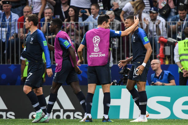 炙手可热的 炙手可热的