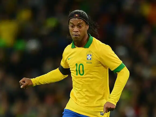 随着新一届 随着新一届