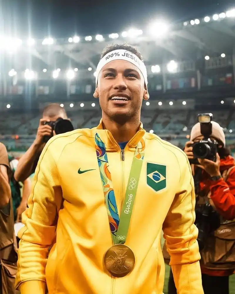 在当今的足 在当今的足